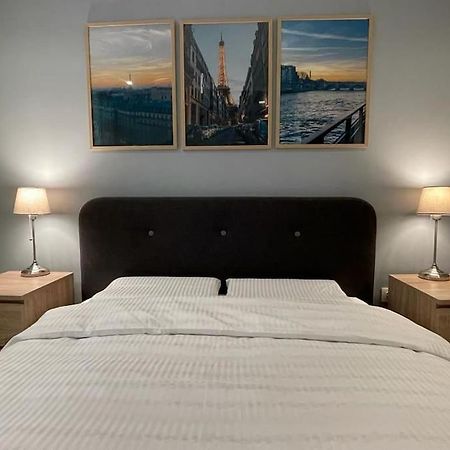 Premium Appartment In Onesti Exterior foto