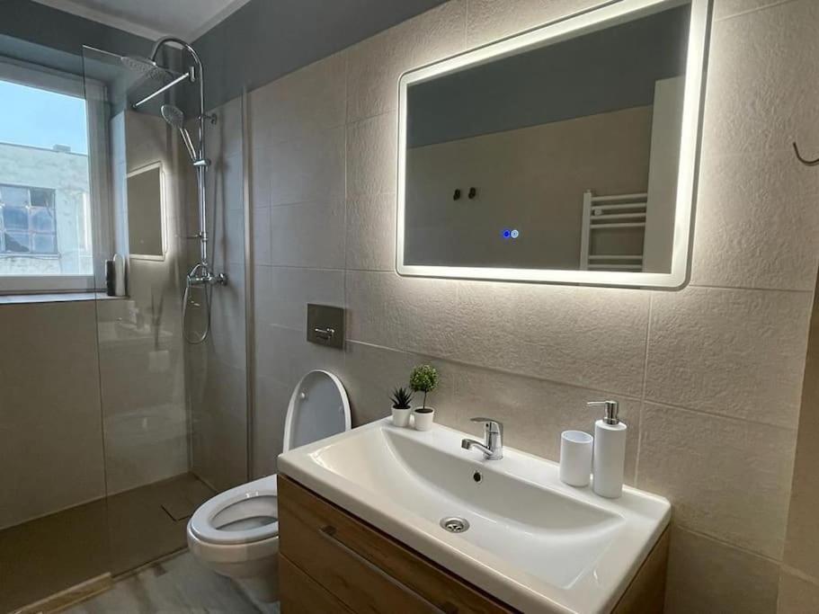 Premium Appartment In Onesti Exterior foto